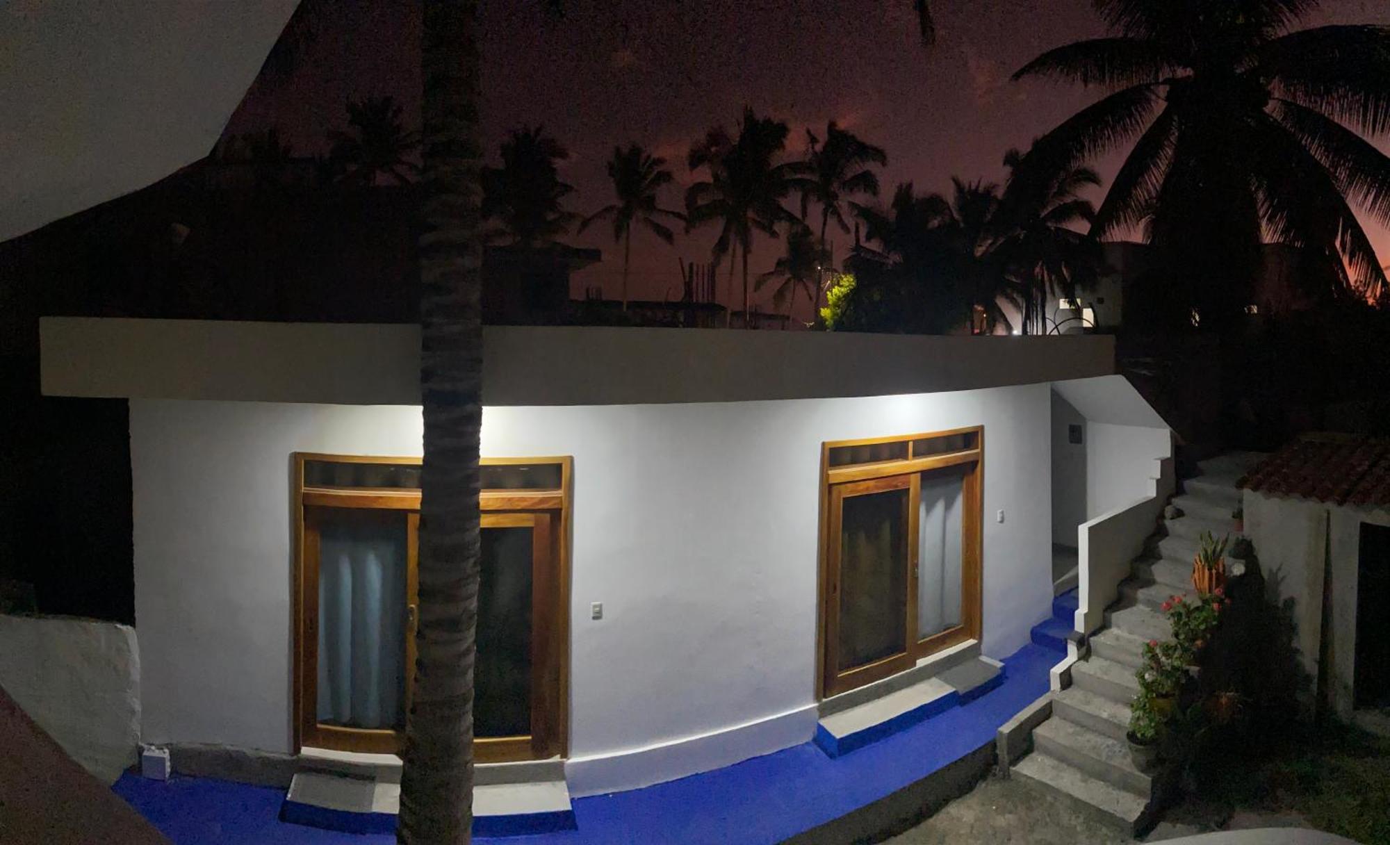 Hotel Penguin House Puerto Villamil Exterior foto